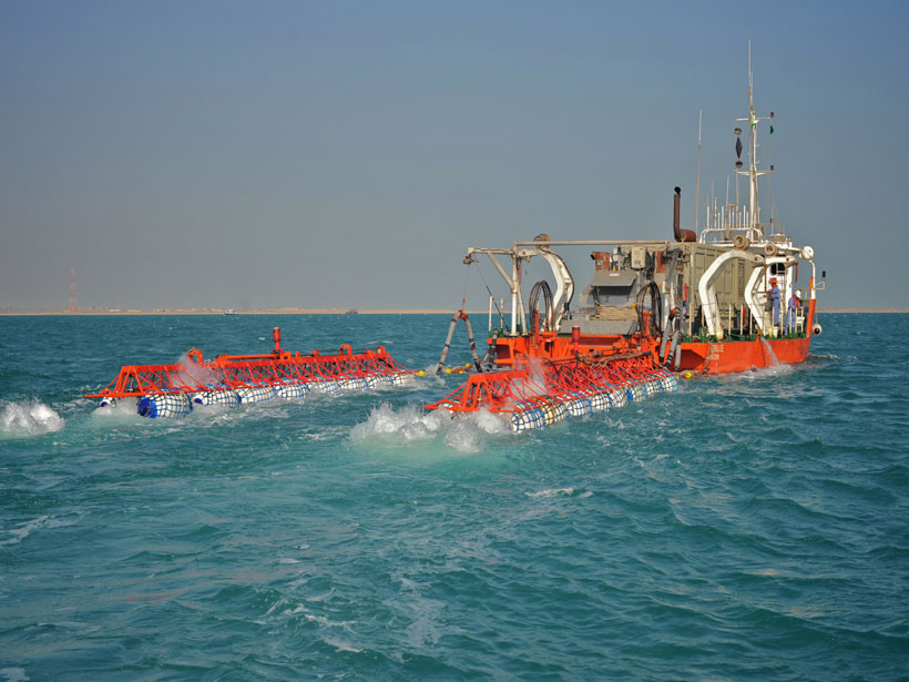SOURCES FOR SEABED DATA ACQUISITION SYSTEM